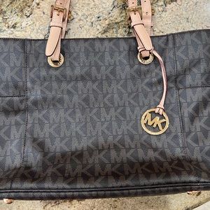 Michael Kors Signature Laptop Tote Bag